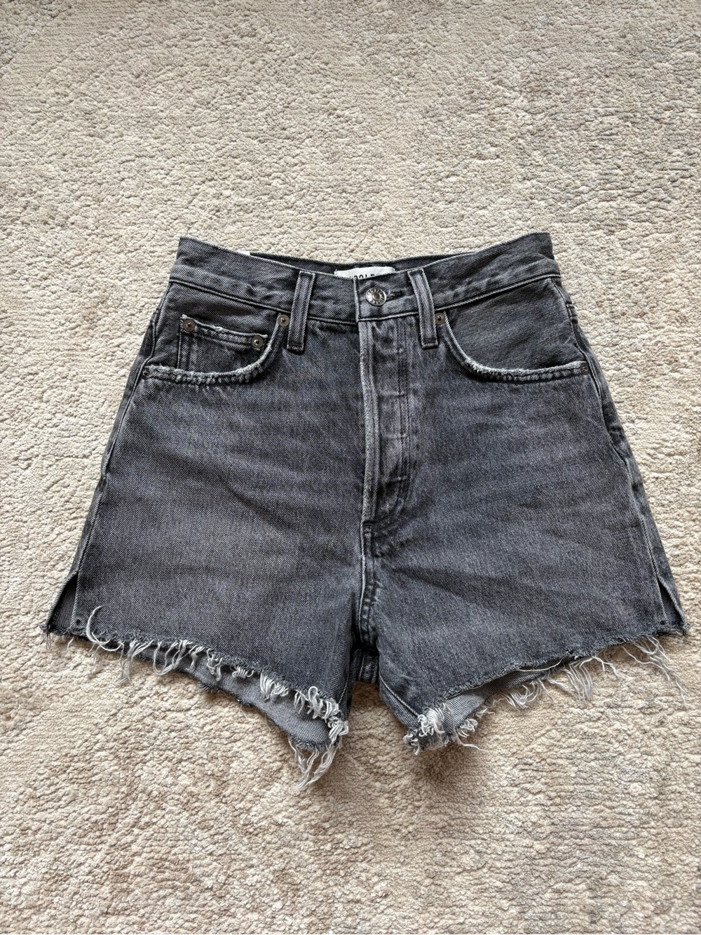 Agolde Dee shorts size 24